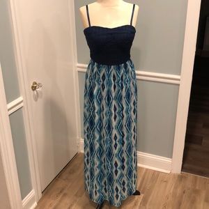 Lily Rose blue dress